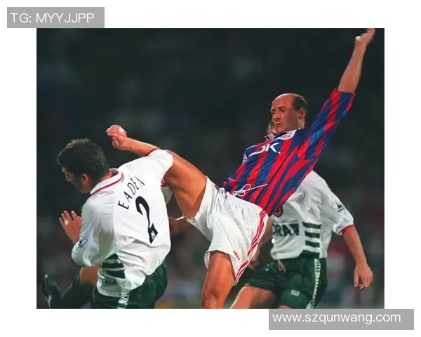 足球明星隆巴多的国籍揭秘与职业生涯的精彩瞬间回顾